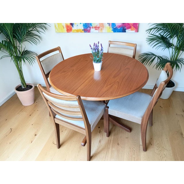 Mid-Century Teak Extending Dining Table and Chairs, 1970s, Set of 5 For Sale - Image 6 of 18