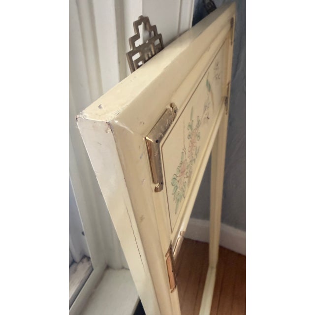 Vintage Chinoiserie Wall Mirror With Lacquered Frame & Hand-Painted Bird Motif For Sale In Boston - Image 6 of 9