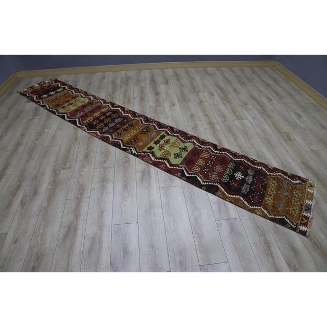 Size: 2 x 12.5 ft (60 X 382 cm) 24 x 150 inches Color: Burgundy, Black, Yellow, White, Green, Orange, Red Material: 100%...