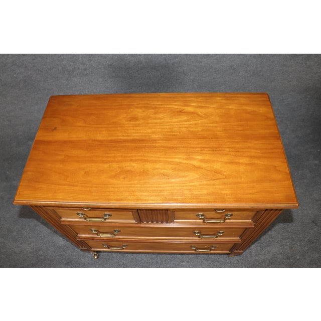 Wood Pair of Kindel Louis XVI Directoire Style Brass Mount Commodes For Sale - Image 7 of 15