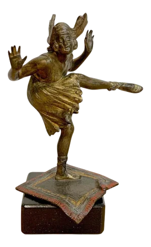 Early 20th Century Vienna Cold Painted Bronze Dancing Flapper