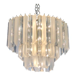 Vintage Hollywood Regency Clear and Frosted Lucite Brass 3 Tier Chandelier For Sale