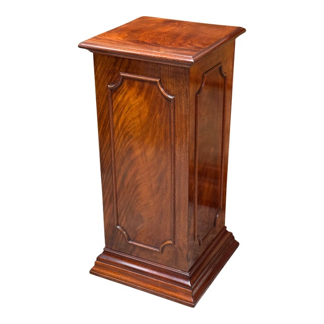 Georgian Inspired Figured Mahogany Pedestal For Sale