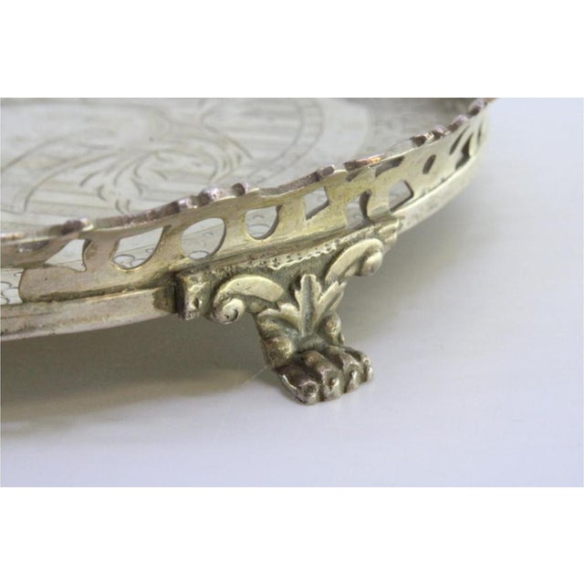 Silver Tray with Wire Rack and Engraved Floral Motifs and Monogram Card For Sale - Image 3 of 8