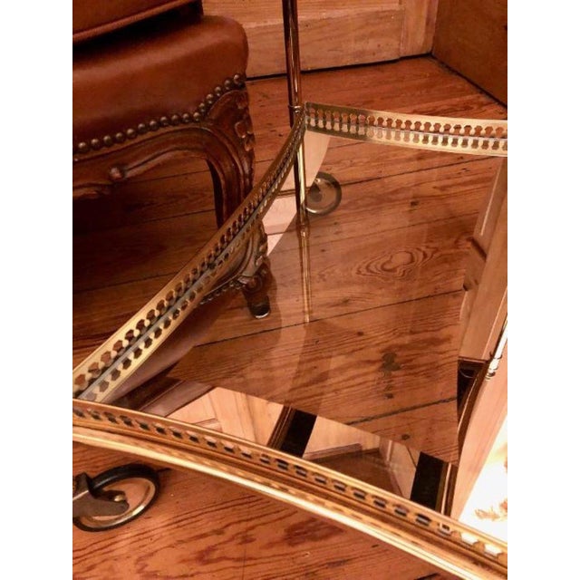 Hollywood Regency Bar Trolley in Brass, 1950s For Sale - Image 4 of 7