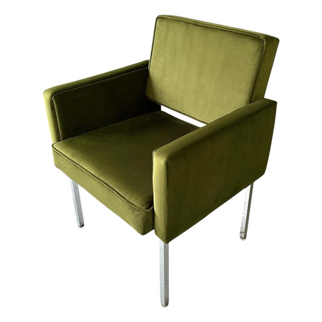 1970s Mid Century Armchair Upholstered in Green Velvet in the Style of Knoll For Sale
