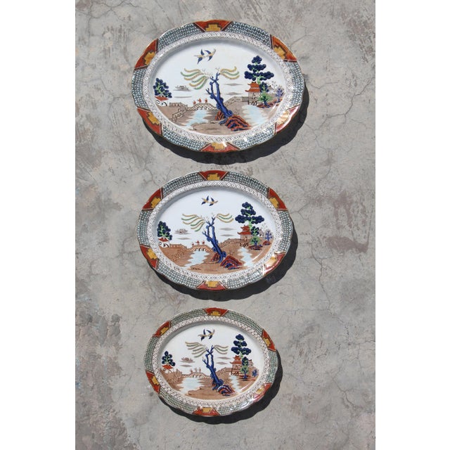 Rare Set of Three Platters Ac Harley Jones Stoke on Trent Ye Olde Chinese Willow For Sale - Image 13 of 13