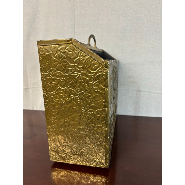 Mid 20th Century Vintage English Repousse Magazine Box For Sale - Image 5 of 9