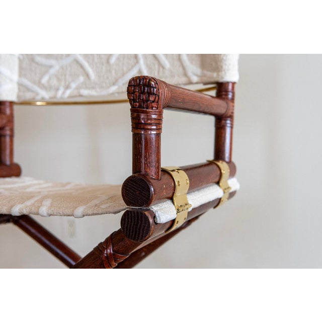 Contemporary 1970s McGuire Director's X-Chair in Off-White Textured Cotton For Sale - Image 3 of 12