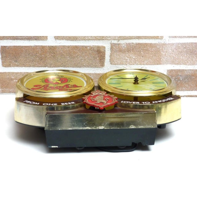 Original interior signs made in usa stroh's beer: sign + clock -1985- 125 volt - measures 30 x 28 perfectly working this...