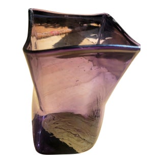 1960s Mid-Century Modern Blenko Amethyst Purple Rectangular Pinch Vase, No. 6025 by Wayne Husted For Sale