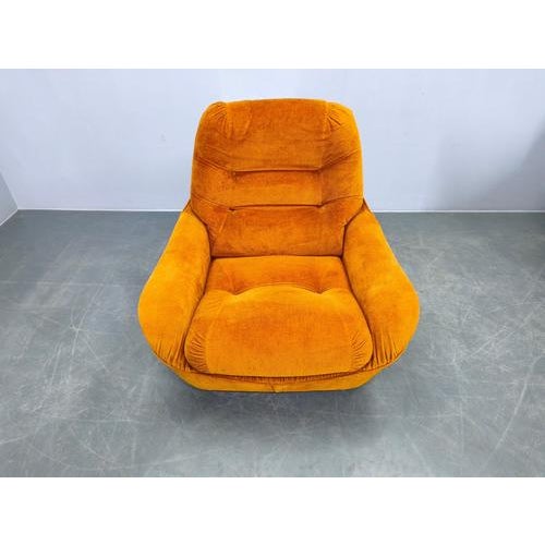 Wood Space Age Italian Lounge Chairs in Orange Upholstery, 1970s, Set of 2 For Sale - Image 7 of 18
