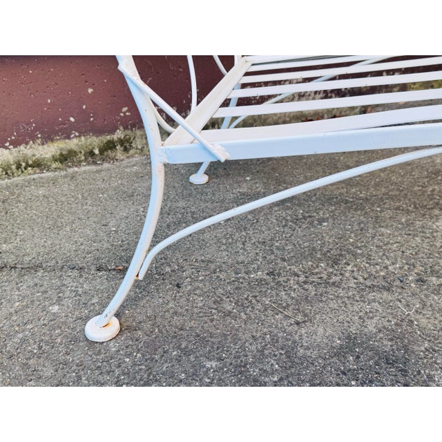 Vintage 1960s White Wrought Iron Lounge Chair For Sale In Boston - Image 6 of 9