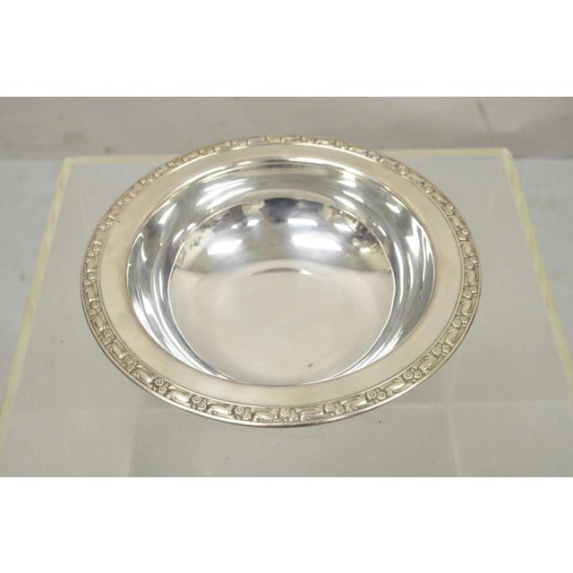 Vintage Oneida Ltd Rose Design Silver Plated 10.5" Round Vegetable Serving Bowl. Circa Mid 20th Century. Measurements: 3"...