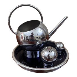 Example of Russel Wright Dinnerware