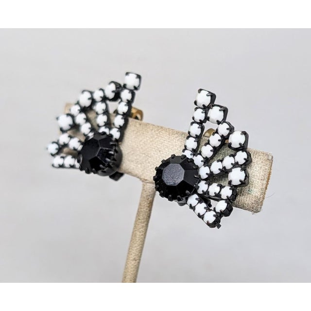 Mid-Century Modern Vintage 1960s Signed Hobe Japanned Blue & White Rhinestone Clip Earrings-2 Pieces For Sale - Image 3 of 7