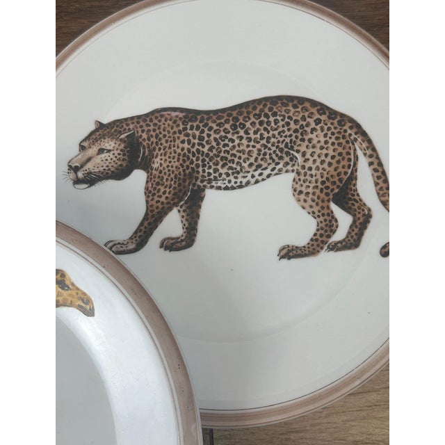 1980's Vintage Mottahedeh Exotic Animals Dinner Plates - Set of 5 For Sale - Image 10 of 11