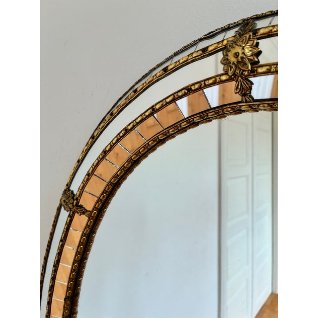 Wood Vintage Spanish Venetian-Style Wall Mirror, Oval, Brass, 1980s Hollywood Regency For Sale - Image 7 of 7