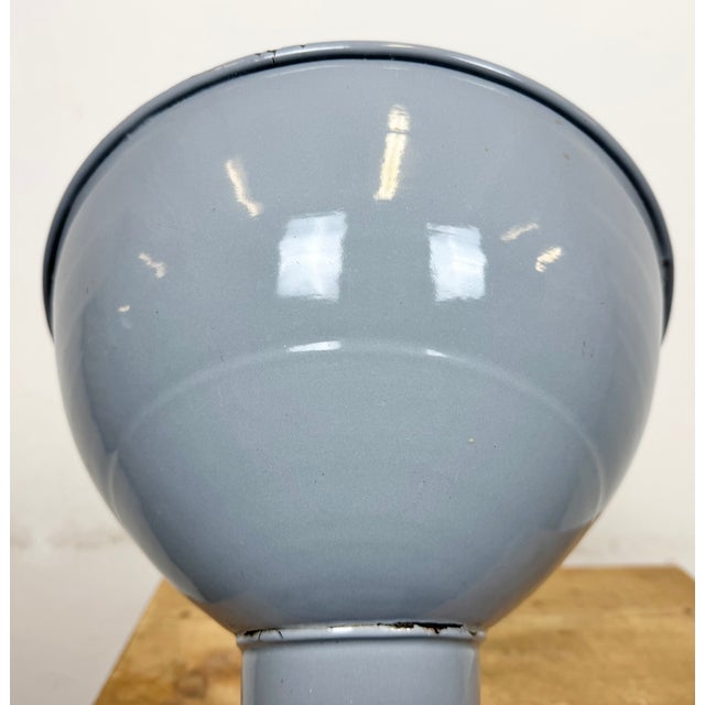 British Industrial Grey Enamel Factory Wall Lamp, 1960s For Sale - Image 12 of 18