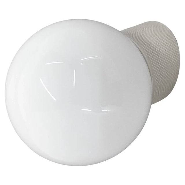 White Mid-Century Ceramic & Milk Glass Wall Light, 1950s For Sale - Image 8 of 8