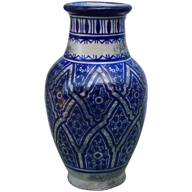 Early 20th Century Moroccan Ceramic Blue Vase For Sale - Image 5 of 8