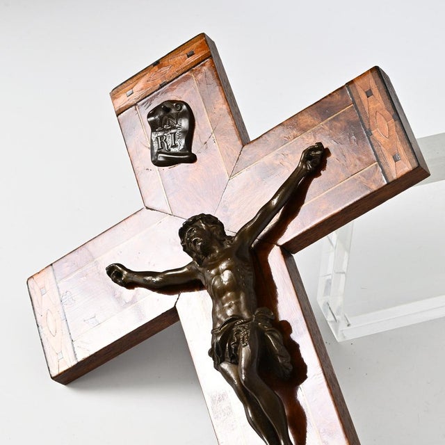 Antique French Burlwood Crucifix, 1900s For Sale - Image 9 of 12