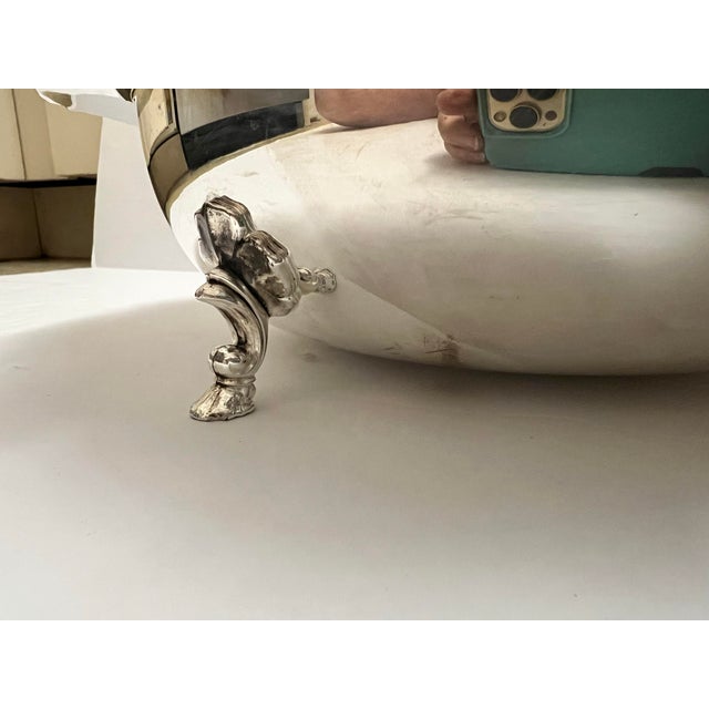 Silver 1940s Mid-Century Modern W & S Blackinton Silverplate Footed Covered Vegetable Casserole Dish - No. 194 For Sale - Image 8 of 9