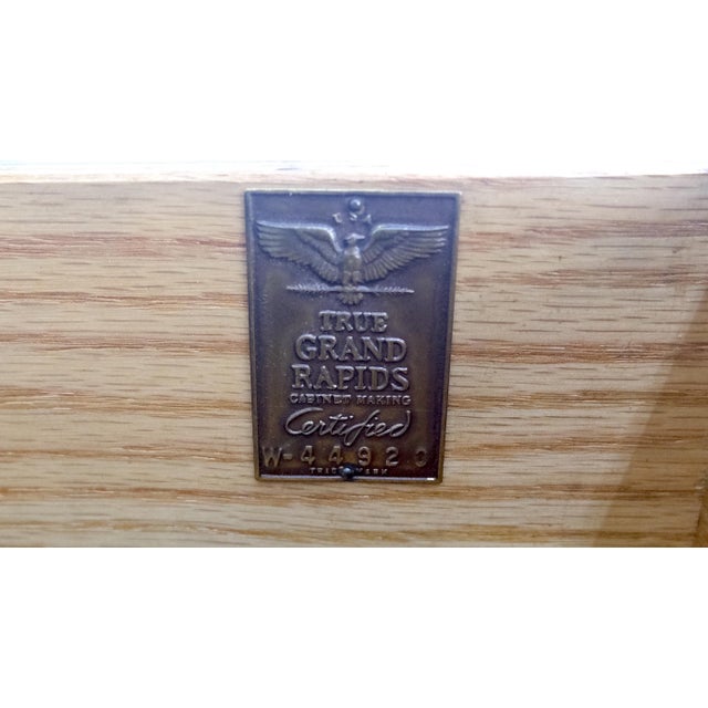 Black Gibbings for Widdicomb Ebonised Walnut Long 6 Oak Drawers Dresser Credenza MINT For Sale - Image 8 of 16