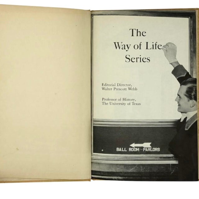 1940s At Your Service the Way of Life in a Hotel by Ludwig Bemelmans 1941 Book For Sale - Image 5 of 10