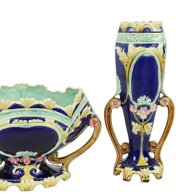 Art Nouveau Majolica Barbotine Vases and Planters, 1890s, Set of 3 For Sale - Image 14 of 18