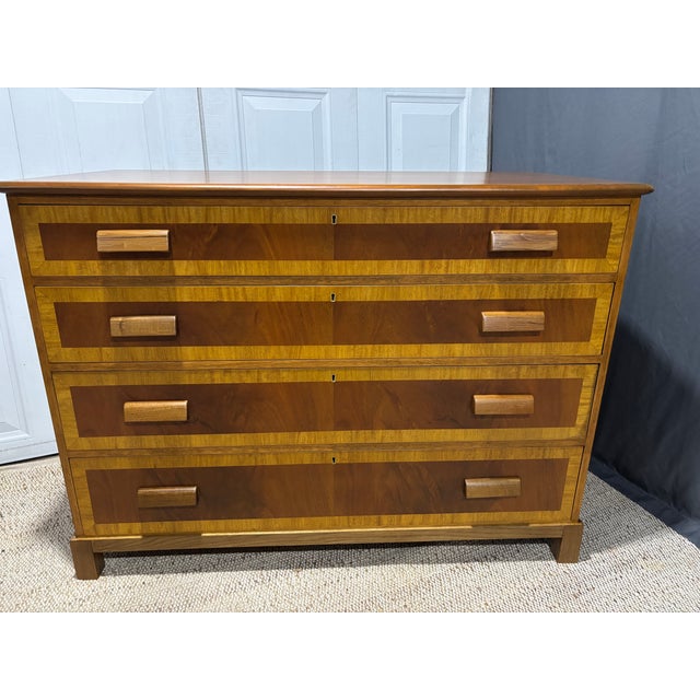 Chest of Drawers, Style United Kingdom For Sale In New York - Image 6 of 18