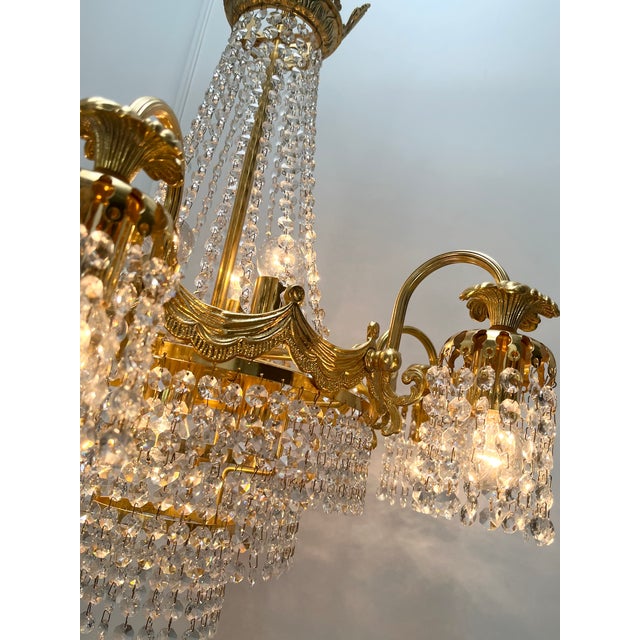 Vintage Crystal Swarovski Chandelier, 1960s For Sale - Image 9 of 18