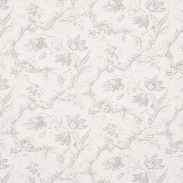 Traditional Sample - Schumacher Toile De Fleurs Fabric in Grisaille For Sale - Image 3 of 3
