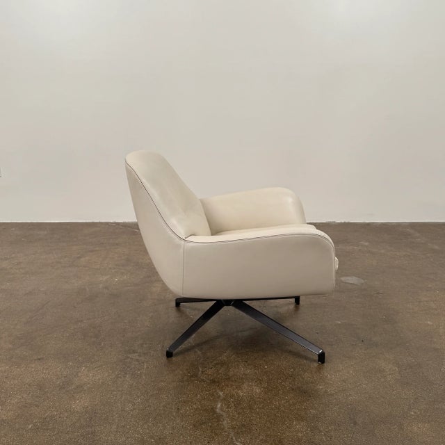 2020s Minotti Jensen Swivel Armchair For Sale - Image 5 of 8