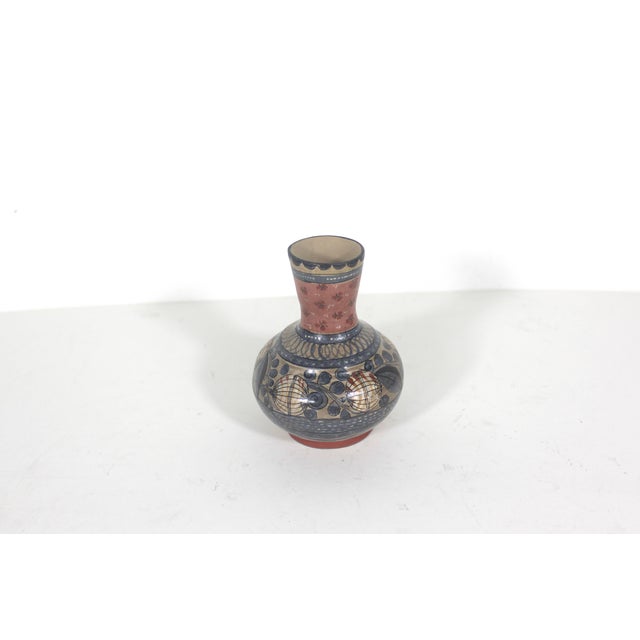 Vintage Signed Tonala Mexican Burnished Clay Vase, Jímón O. Juarez Signed by Artist, Hand Painted Pottery For Sale - Image 6 of 9