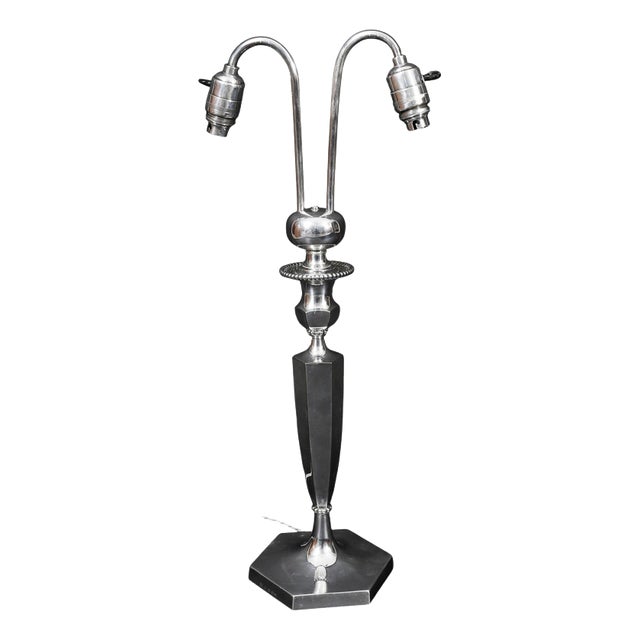 Antique Art Deco Silver-Plated Twin Arm Table Lamp attributed to Elkington, 1920s For Sale