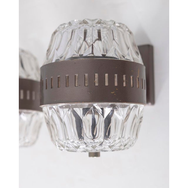Vintage Italian Wall Lights in Metal and Crystal, 1960s, Set of 2 For Sale - Image 6 of 11