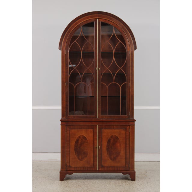 Age: Approx: 30 Years Old Details: Reddish Mahogany Finish 2 Piece Construction Nice Arched Top Quality Construction...