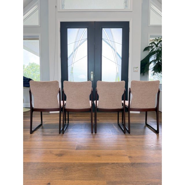 An exceptional set of four Model VS 231 dining chairs by Vamdrup Stolefabrik, crafted in Denmark during the 1960s and...