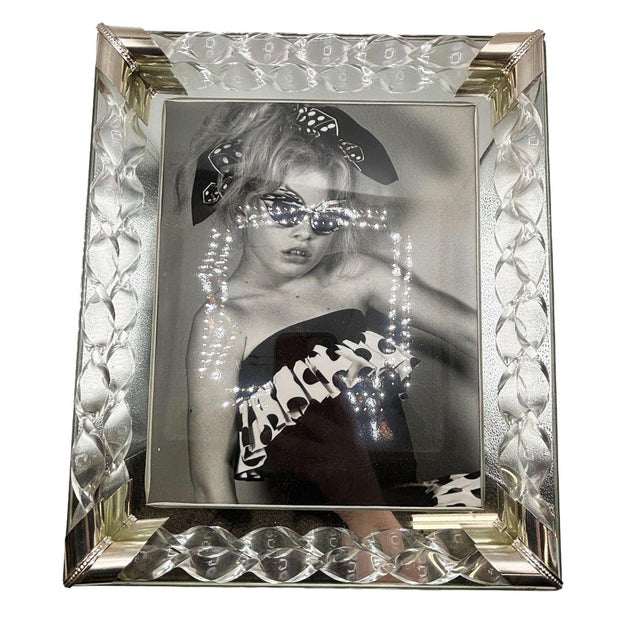 Mid-Century Modern Mid 20th Century 8"x10" Mirrored Tabletop Picture Frame W/ Lucite Cane Borders For Sale - Image 3 of 10