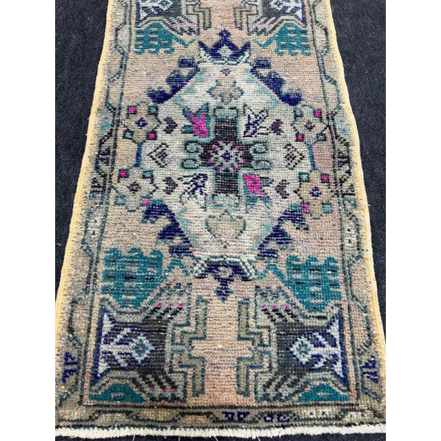 Contemporary Turkish Yastik Rug 1'7" x 3'2" For Sale - Image 3 of 5