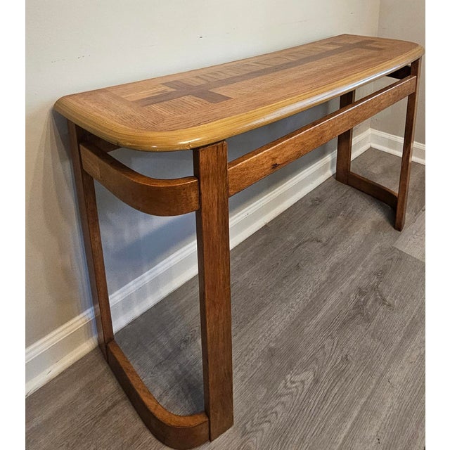This Scandanavian style Mission Oak Curved Console is not only unique, but transitional.