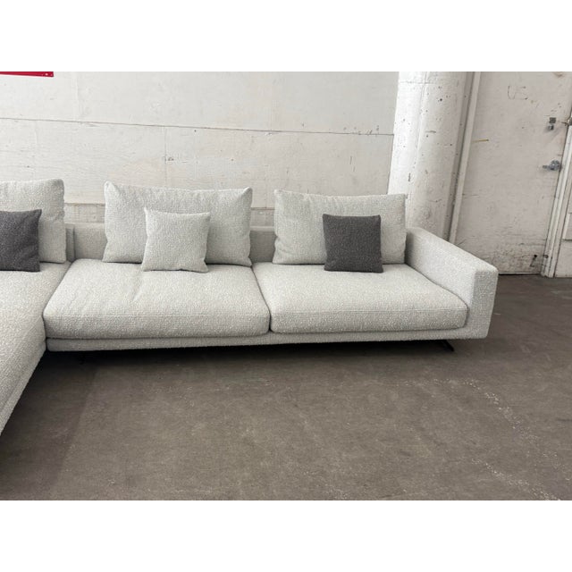 Antonio Citterio for Flexform Soft Dream Sectional For Sale In San Francisco - Image 6 of 12