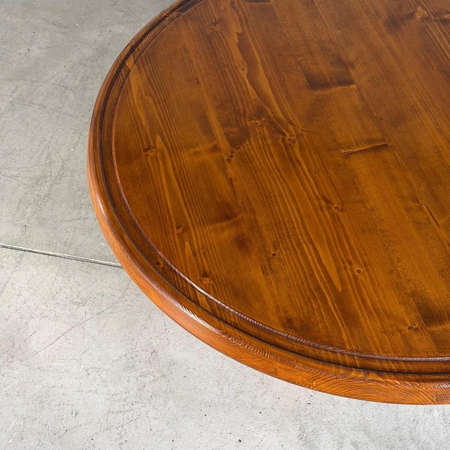 Brown Round Pine Coffee Table in the style of Charlotte Perriand for Les Arcs, France, 1960s For Sale - Image 8 of 18