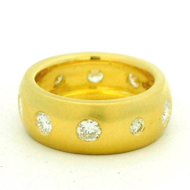 Talia Jade 18k Gold Diamond Band Ring, 1.90 Carats, Size 7 For Sale In Miami - Image 6 of 14