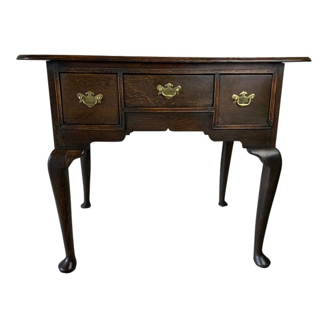 18th Century Queen Anne Dressing Table For Sale