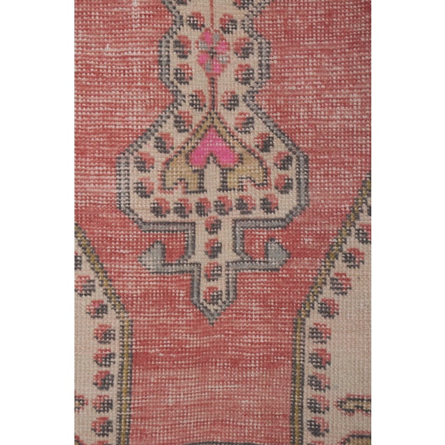 1960s Vintage Faded Turkish Kemerhisar Rug 4'3'' X 6'12'' For Sale - Image 9 of 13
