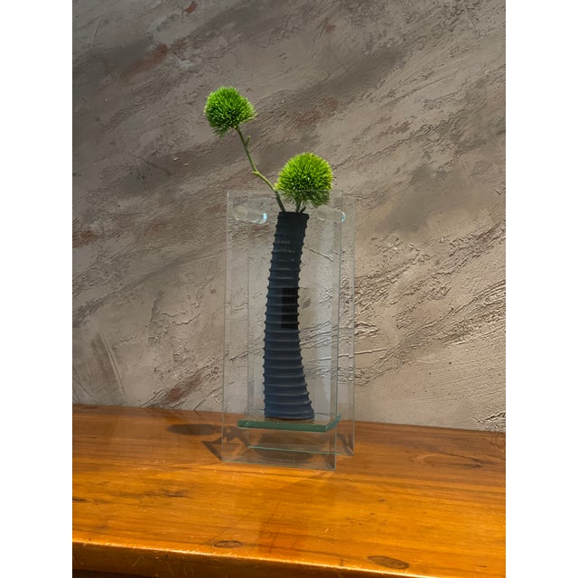 Postmodern Sculptural Glass Vase in Glass and Black Rubber, Italy, 1970s-1980s For Sale - Image 11 of 18