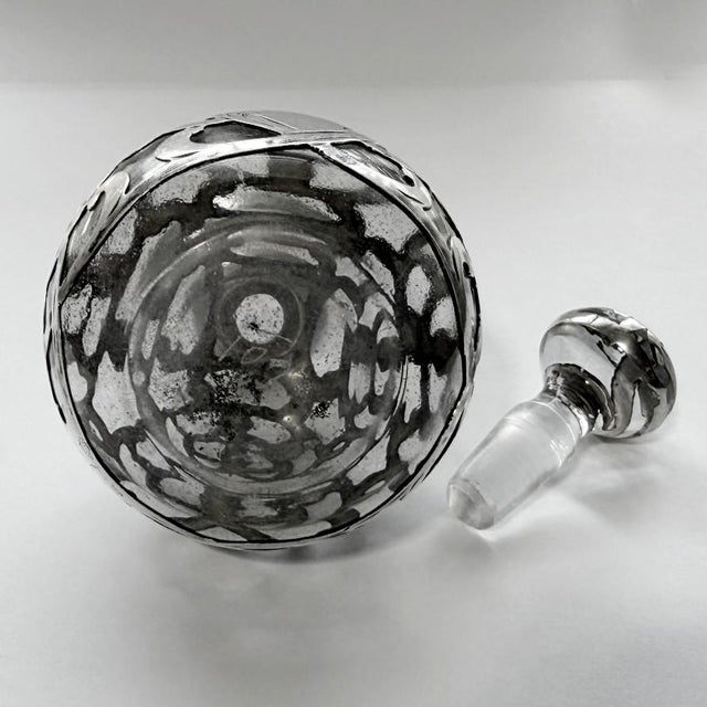 Victorian Antique Art Nouveau Silver Overlay Glass Perfume Bottle, C. 1900 Scent Bottle For Sale - Image 3 of 4