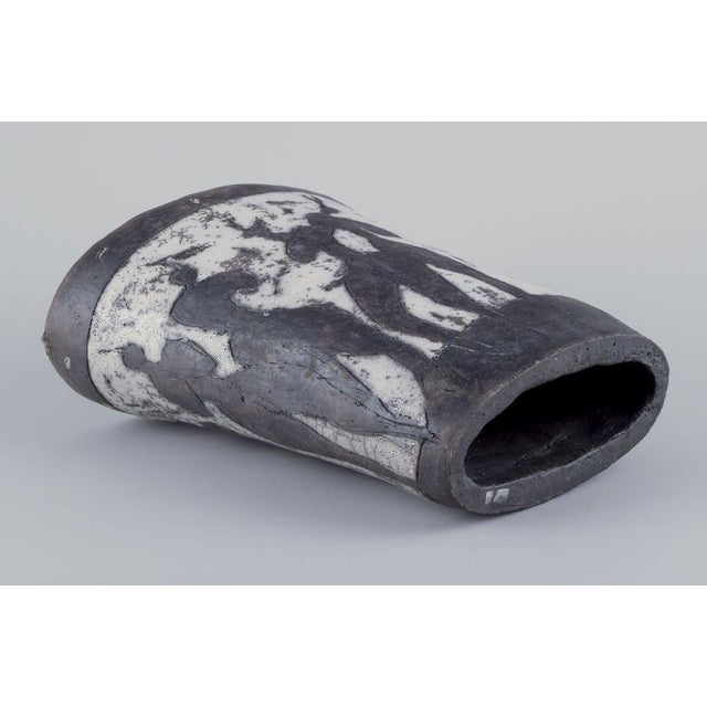 Large Sculpture in Ceramic with Motif of Women, 1980s For Sale - Image 9 of 10